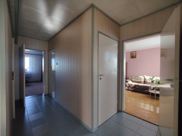 Sprzedam dom z zabudowaniami gospodarczymi -gm. Ślesin