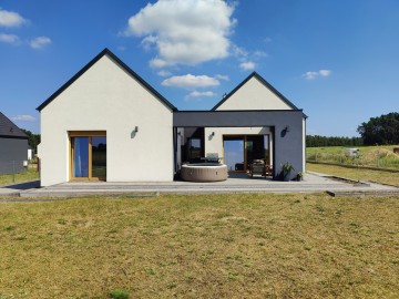 Sprzedam nowy dom z garażem, działka 1025m2 -Krągola