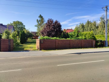 Sprzedam dom z bali na dużej działce w okolicy jeziora