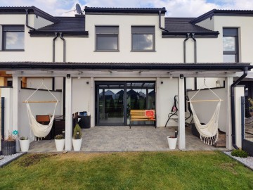 Sprzedam nowy, urządzony dom w dobrej lokalizacji -Żychlin