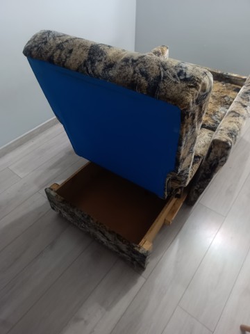 Łóżko jedno osobowe stan bardzo dobry