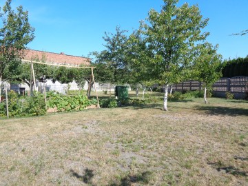 Budzisław Kościelny - Dom dla dw&oacute;ch rodzin