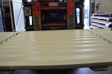 Tanie blachy w paczkach - białe/szare/kremowe podkłady