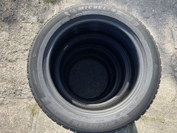 OPONY ZIMOWE 225/50/17