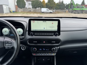 Hyundai Kona BENZYNA Klimatronik Nawigacja Kamera Ledy HAK