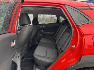 Hyundai Kona BENZYNA Klimatronik Nawigacja Kamera Ledy HAK