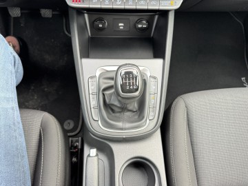 Hyundai Kona BENZYNA Klimatronik Nawigacja Kamera Ledy HAK