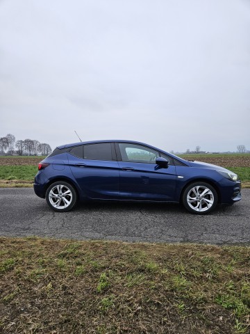 Opel astra bogata wersja ledy, kamera cofania