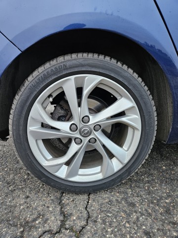 Opel astra bogata wersja ledy, kamera cofania