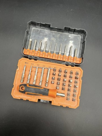 Zestaw bit&oacute;w Makita P-73352