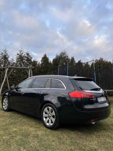 Sprzedam Opel Insignia 2.0 CDTI 2009 (2 komplety k&oacute;ł)