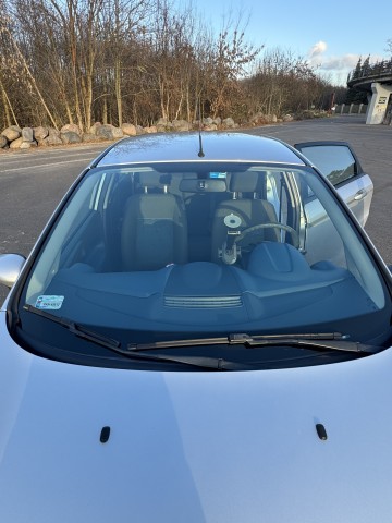 Sprzedam samoch&oacute;d Ford Fiesta 2009