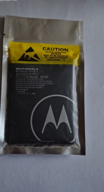 telefon  kom&oacute;rkowy Moto E6 plus , nowa bateria