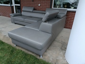 Sprzedam narożnik ze sk&oacute;ry