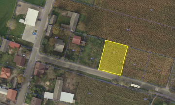 Sprzedam działkę budowlaną ogrodzoną z garażem -Dobrosołowo