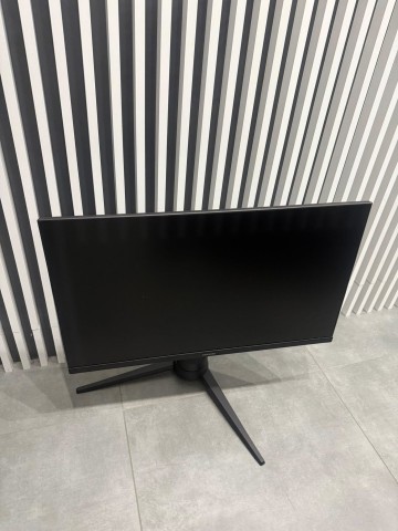 Monitor Samsung Odyssey F27G35TFWU Stan: bardzo dobry, używa