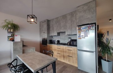 Sprzedam nowy, urządzony dom w dobrej lokalizacji - Żychlin