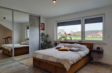 Sprzedam nowy, urządzony dom w dobrej lokalizacji - Żychlin