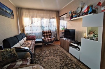 Sprzedam mieszkanie 2 pok., niski blok, 3 piętro, V os.