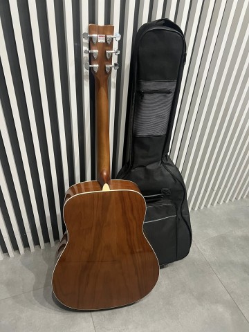 Gitara akustyczna Yamaha F370