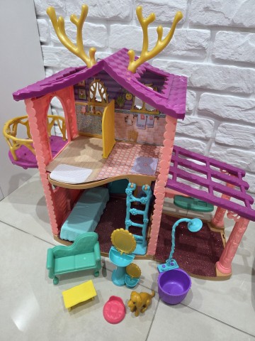 Duży domek enchantimals