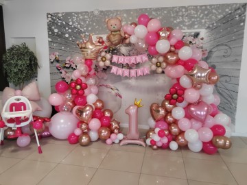 Ścianka z balon&oacute;w