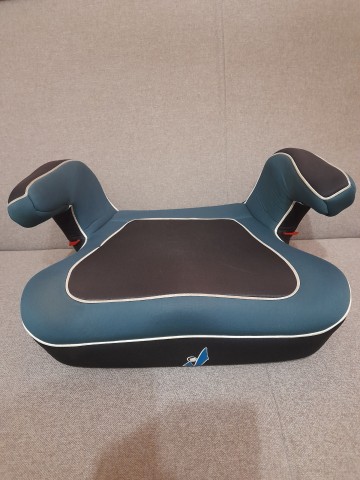 Sprzedam podstawkę samochodową