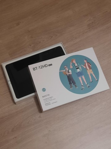 Sprzedam tablet do rysowania Bosto za 450zl