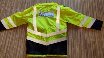 Sprzedam kurtkę 3w1-kurtka w kurtce Rozm.180-188 cm