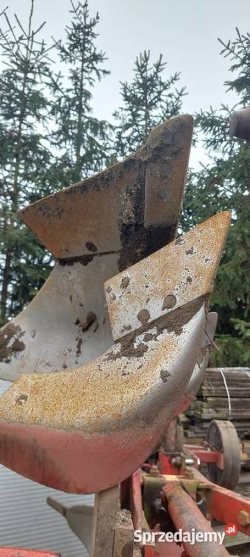 Ursus C355, Rozsiewacz lejek, pług 2 skibowy obrotowy