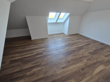 Na sprzedaż unikatowy, bardzo przestronnym dom w Żychlinie