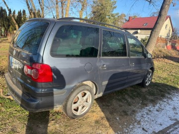 Sprzedam Volkswagen Sharan 1,9D, 2005