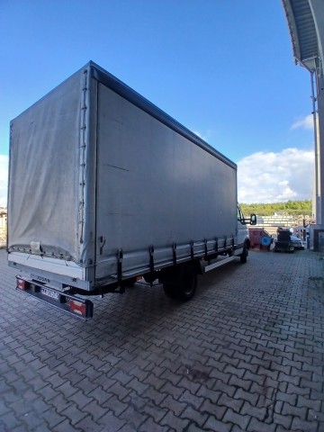 Przeprowadzki, przew&oacute;z rzeczy, materiał&oacute;w budowlanych etc.