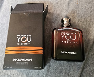 Perfumy Stronger With You Absolutely 100ml