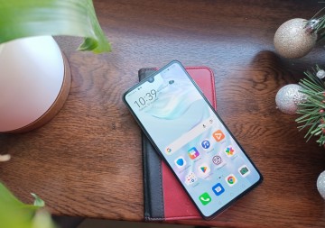 Sprzedam Huawei p30 dual SIM ładny 6,1 LTE NFC 128gb 6gb