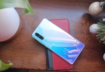 Sprzedam Huawei p30 dual SIM ładny 6,1 LTE NFC 128gb 6gb