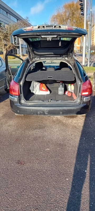 Peugoet 407 kombi, 2.0 diesel, 2006 rok