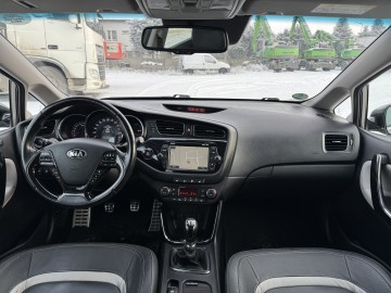 Kia Ceed 1.6 BENZYNA Zarejestrowana Pełna Możliwa Opcja