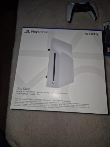 Konsola  playstation 5 jak nowa slim digital edition 1 TB  n