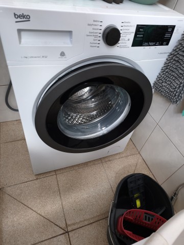 Sprzedam pralkę Beko