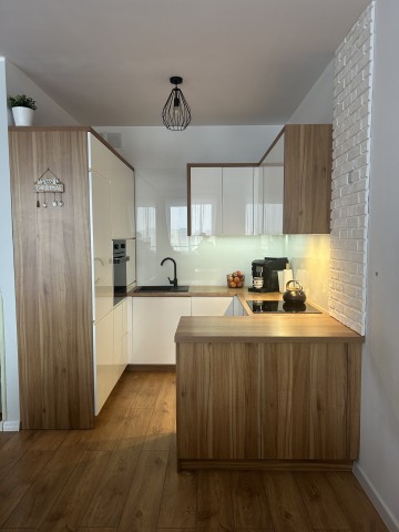 Sprzedam mieszkanie ul.Berylowa 66m