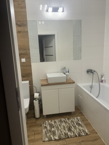 Sprzedam mieszkanie ul.Berylowa 66m