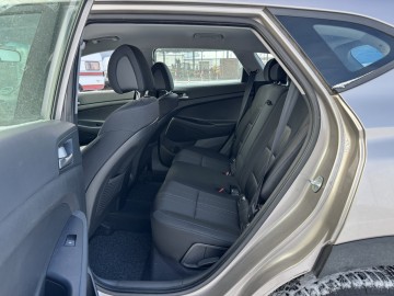 Hyundai Tucson 1.6 BENZYNA Klimatyzacja Nawigacja Ledy