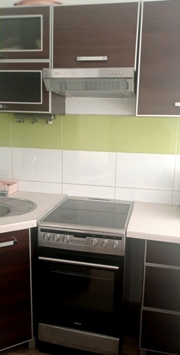 Wynajmę 2 Pokojowe Mieszkanie z Widokiem na Miasto