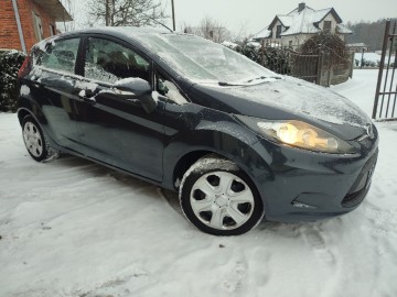 Ford Fiesta MK7 * 1,25 Benzynka * Klimatyzacja * Niemiec