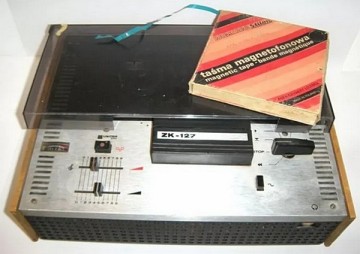 DOWOLNY MAGNETOFON SZPULOWY  przyjme bezpł.