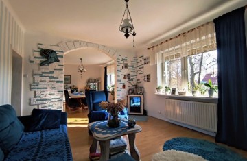 Na sprzedaż dom w pobliżu jezior, zagospodarowana działka, d ...