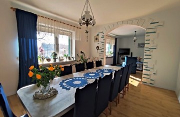 Na sprzedaż dom w pobliżu jezior, zagospodarowana działka, d ...