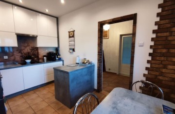 Na sprzedaż dom w pobliżu jezior, zagospodarowana działka, d ...