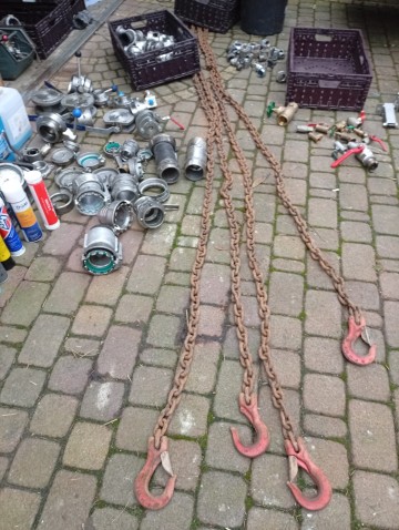 Sprzedam zawiesia łańcuchowe